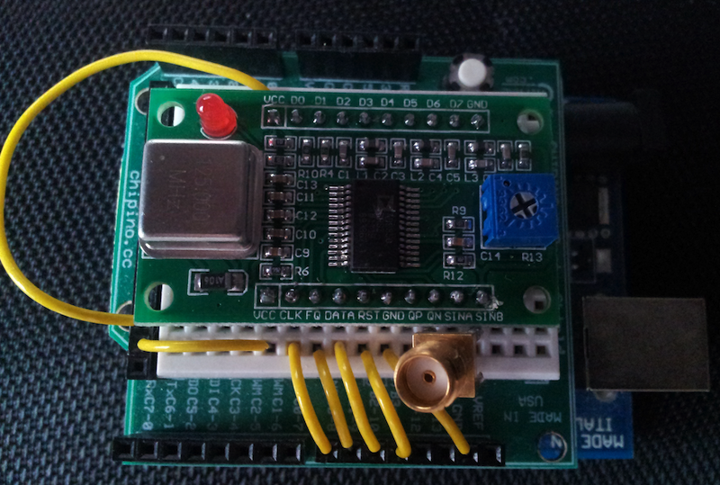 DDS Board wired to Arduino